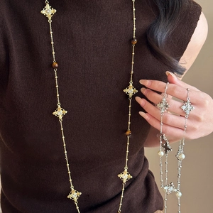 Collier Long De Pull Pendentif Croix Baroque Vintage Alliage Strass Oeil De Tigre Et Fausse Künstliche Perle Style Rétro Luxe Pour Femmes
