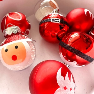 9-piece set of 6cm red and white Christmas tree ornaments with Santa Claus designs