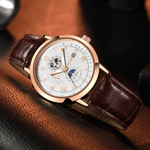 Reloj de cuarzo para hombre con caja oro rosa, fase lunar y correa de cuero marrón