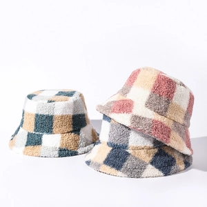 Checkered Sherpa Plush Bucket Hat Warm Winter Teddy Fleece Fisherman Cap For Women Checkerboard Plaid Outdoor Soft