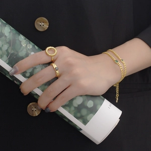 S925 silver gold rings with black zircon and double-layer green gemstone bracelet