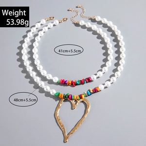 Double-layered pearl and turquoise necklace with heart pendant and weight 53.98g specs