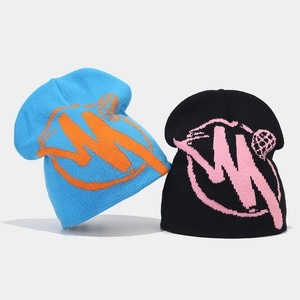 Streetwear jacquard beanies with globe patterns in blue and black knit for winter