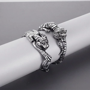 Bracciale Rigido Uomo Acciaio Inossidabile Vintage Nero Animale Drago Tigre Leopardo Testa Gioielli