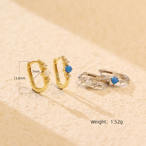 Orecchini a cerchio in argento S925 con opale, diametro 7mm e altezza 13,4mm