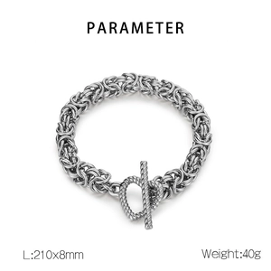 Vue détaillée du bracelet tissé en acier titane avec fermoir en T et dimensions