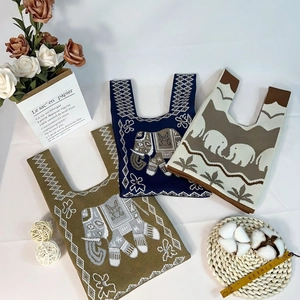 Ethno-Stricktaschen-Set mit Elefantenmuster in Blau, Camel und Grau-Tönen