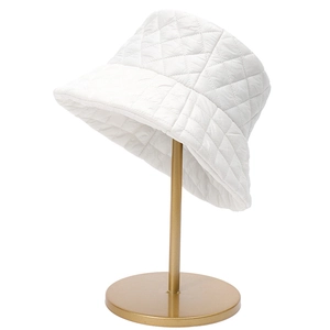 Sombrero de pescador acolchado blanco clásico con costuras de diamante para mujer y hombre