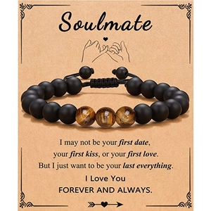 Natural black agate and tiger eye stone heart bead bracelet on a Soulmate gift card