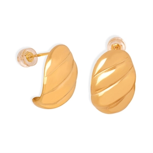 Golden titanium steel C-shaped stud earrings with unique shell texture and silicone backs