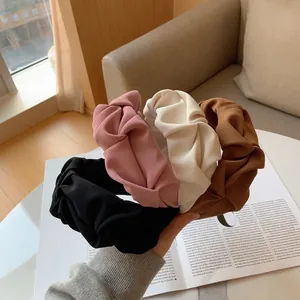Serre-têtes larges plissés à nœuds en noir, rose, beige et marron caramel pour femmes