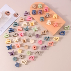 Matte mini flower and heart hair clips set in colorful macaron shades for women