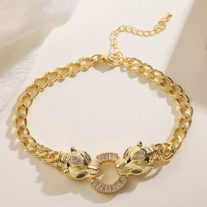 Luxurious 18K gold-plated double leopard head bracelet with sparkling white cubic zirconia