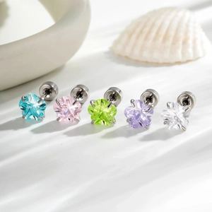 Clous D'oreille Acier Titane Fleur Étoile Cartilage Zircone Cubique Piercing Helix Bijoux Minimaliste Coloré Pour Femmes