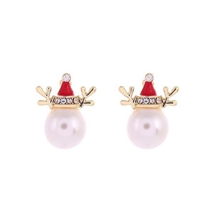 Detail of Christmas reindeer earrings with white pearls and gold antlers with red hats