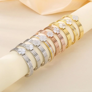 Bracelet Jonc Ouvert Trèfle Acier Inoxydable Nacre Strass Pétale Bijoux Mode Pour Femmes