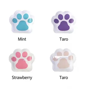 Piumino trucco a zampa di gatto in Rubycell color menta, viola, rosa e beige