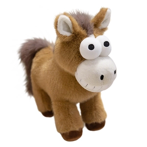 Peluche poney marron amusante avec de grands yeux blancs et un large sourire joyeux
