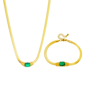French retro gold snake bone jewelry set with emerald green oval stone necklace and bracelet