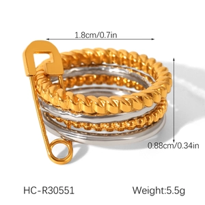 Detail shot of two-tone braided texture ring showing 0.88cm width and 5.5g weight info