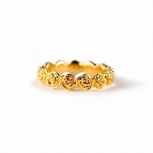 Elegant gold S925 sterling silver ring featuring a row of minimalist rose flower motifs