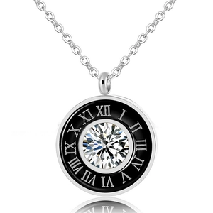 Collier argent avec pendentif chiffres romains en émail noir et grand zircon central