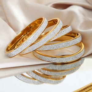 Titanium Steel Full Rhinestone Bangle For Women Luxury Electroplated Gold Starry Buckle Bracelet Elegant Fashion Jewelry Wristband