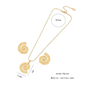 Detailed view of gold stainless steel spiral jewelry set with size and weight dimensions
