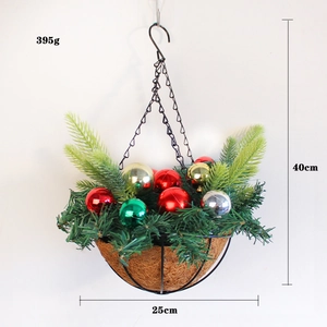 Künstliche Weihnachtsampel mit Maßen und 395g Gewicht sowie Dekokugeln
