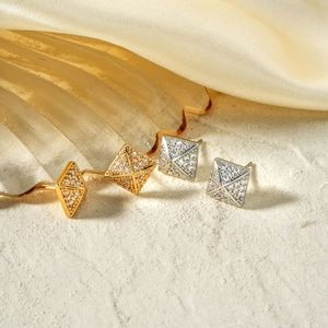 Square pyramid stud earrings with cubic zirconia in gold and silver plating