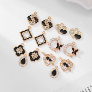 Pendentifs en Alliage Strass Émail Cœur Trèfle pour Fabrication de Bijoux DIY Collier Bracelet Accessoire de Coque de Téléphone