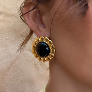 Vintage stainless steel earrings with gold flower frame and black onyx stone for women