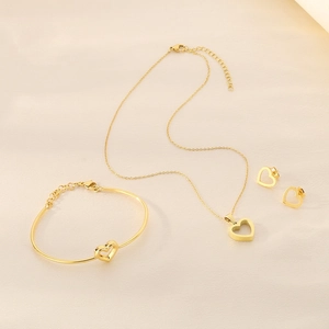 Collier Pendentif Coeur Creux Boucles D'Oreilles Et Bracelet Bijoux En Acier Inoxydable Accessoires Mode Femme