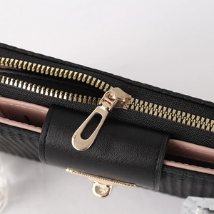 Portefeuille long en cuir PU noir avec texture tressée et fermeture éclair dorée