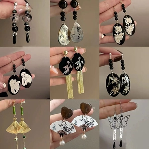 Vintage Ohrhänger Im Neuen Chinesischen Stil Für Frauen Legierung Fächer Bambusform Mit Silbernem Ohrstecker Schmuck
