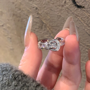 Bague Ouverte de Luxe Boucle en Fer à Cheval Zirconia Plaqué Or 18K pour Femme Bague en Cuivre Ajustable Bijoux