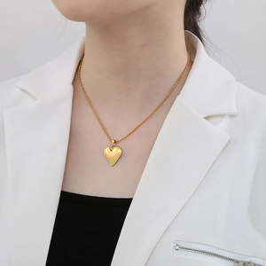 Elegant 18K gold plated heart pendant necklace for women on a minimalist bead chain