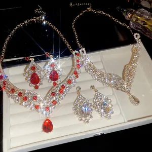 Luxury Palace Style Water Drop Rhinestone Necklace And Earrings With Silver Earring Post Vintage Elegant Wedding Jewelry