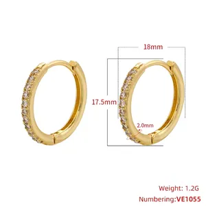 Detailed view showing dimensions and weight of 18mm gold plated zircon hoop earrings