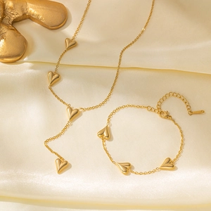 Heart Necklace And Bracelet Stainless Steel Gold Plated Dainty Sweet Elegant Jewelry For Women