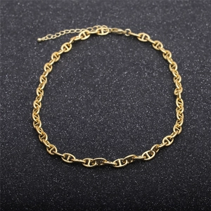 Hip Hop gold anchor link chain necklace with adjustable lobster clasp on dark background