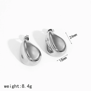 Detailed size view of silver teardrop earrings measuring 24mm height and 18mm width