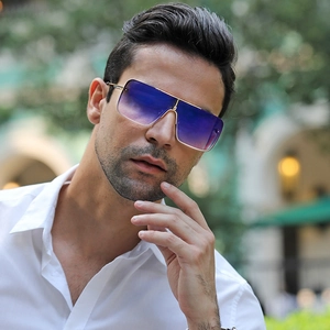 Fashionable oversized square sunglasses with purple gradient lenses and gold metal frame