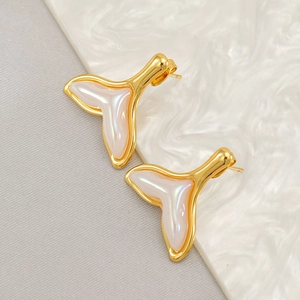 Minimalist 18K gold plated stainless steel fishtail earrings with pearlescent resin inlay