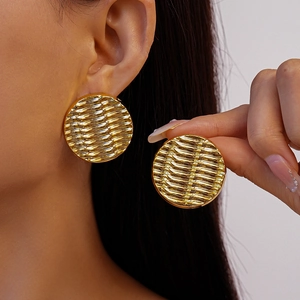 Round Ripple Stud Earrings With Steel Earring Post Geometric Wave Texture Acrylic Jewelry For Women Elegant Modern Style