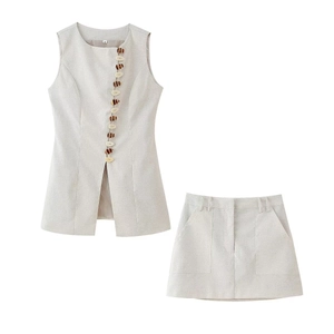Women's chic light grey linen-look two-piece set with sleeveless top and mini skirt