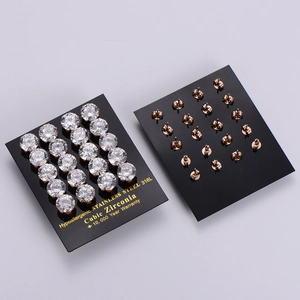 Boucles d'oreilles classiques en acier 316L avec grands zircons cubiques en or rose
