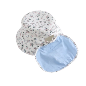 Cappello da sole per neonati a fiori con protezione per il collo e bottoni a pressione