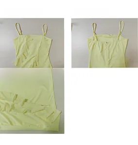 Détails de la robe jaune à bretelles avec décolleté, dos nu et ourlet à volants