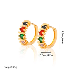 Detail view of 1.5cm gold hoop earrings with four colored zircons and dimensions